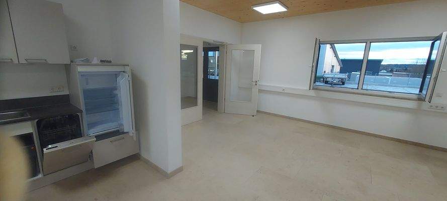 Büro EG