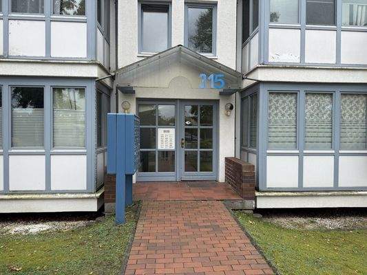 Blick zum Hauseingang