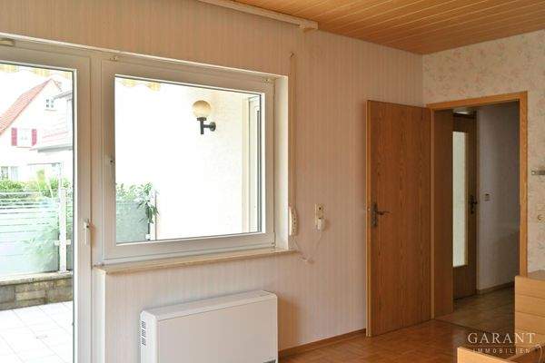 Schlafzimmer mit Balkonterrasse