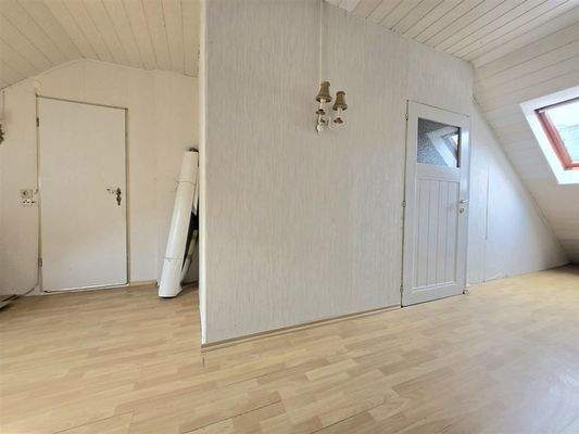 4. Zimmer eigenes WC