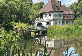 Süd-Ost Ansicht vom See