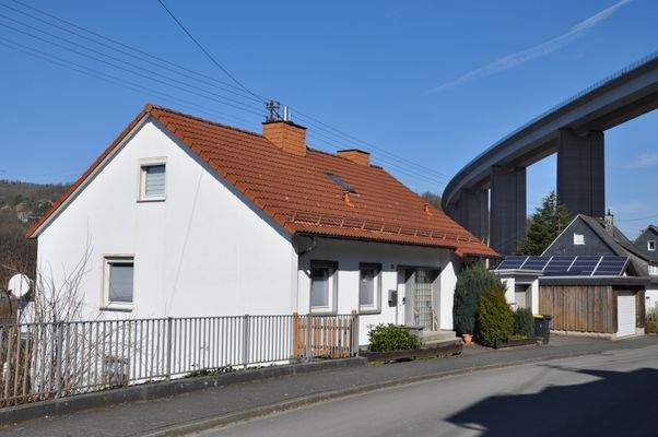 Straßenansicht