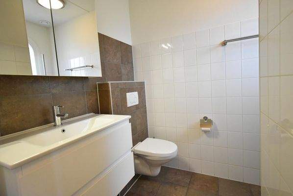 Eckhaus Duinresort Dunimar Badezimmer Waschbecken 