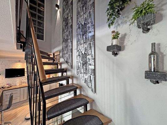 Aufgang ins Obergeschoss