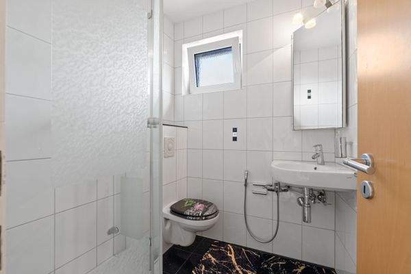 Duschbad - Patrick Pfeiffer Immobilien