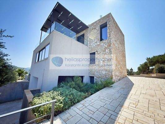 1b30ea3a245748ef80b89d8bc6016146-original