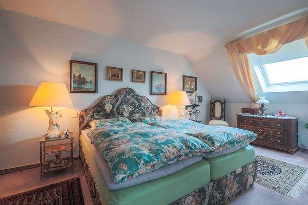 Schlafzimmer Whg.2 DG