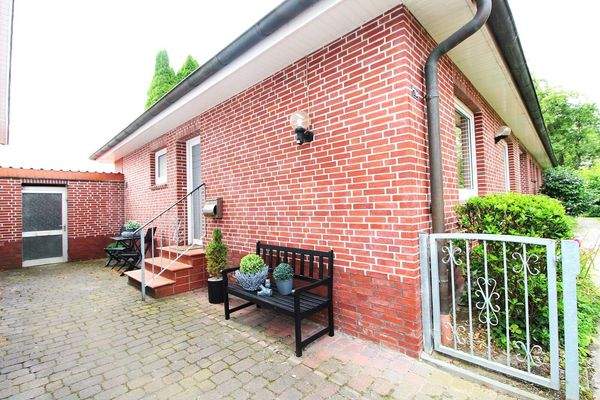 Außen Einliegerwhg. Eingang