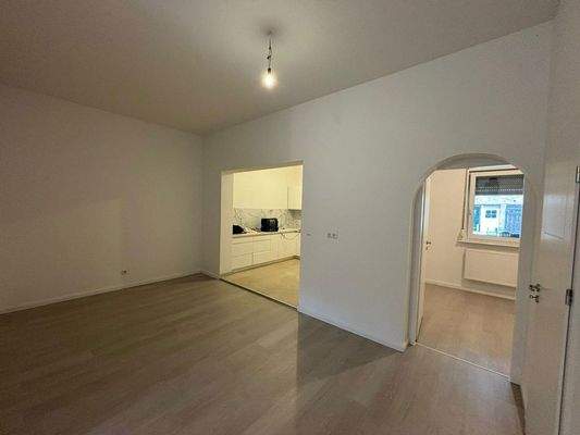 Wohnzimmer und Blick ins SZ