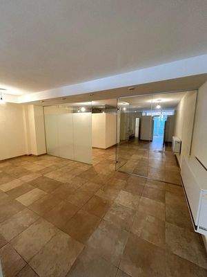 Eingang+Raum2/Wohnbereich