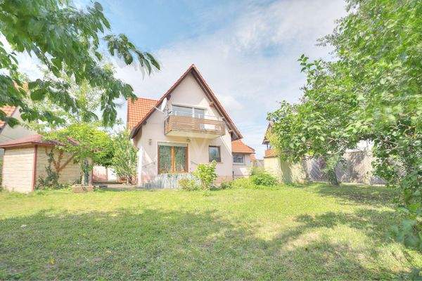 Garten + Außenansicht