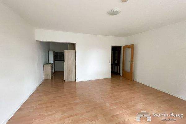 Wohn-/Schlafraum mit Küchenecke