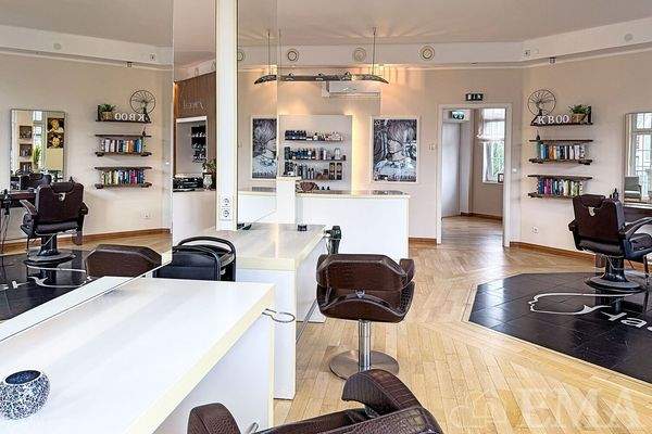 Blick in den Salon