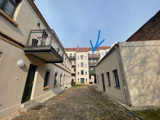 Blick auf die Gebäuderückseite