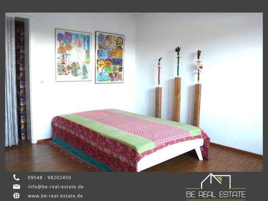 Erdgeschoss-Zweites Zimmer