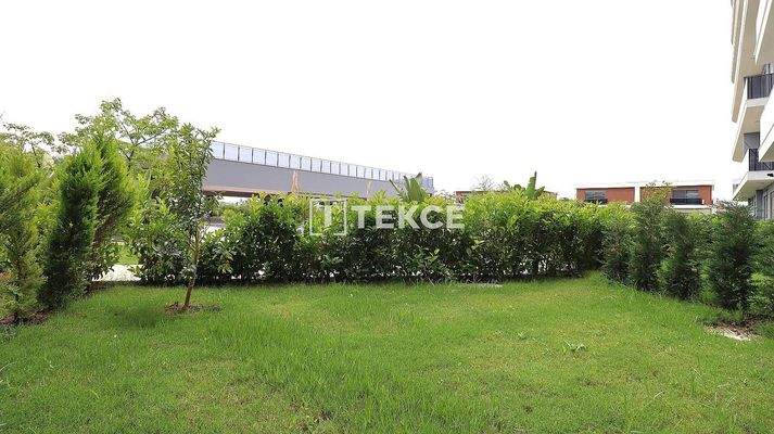 Elegant Apartments in a Complex in Antalya Altintas