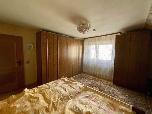2 Schlafzimmer OG