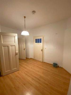 4A738D67-65FA-423C-BDCB-71469E1DD5C5