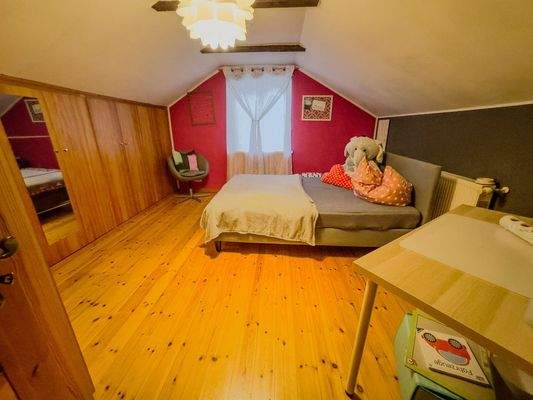 1. Schlafzimmer im OG