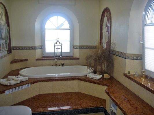 Badewanne im Masterbad