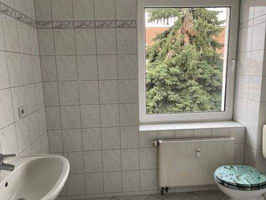 Bad der 3-Raum-Wohnung, Haus 2