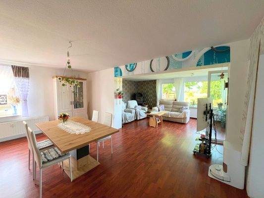 Wohn- und Essbereich II