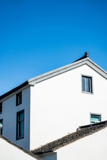 Zweifamilienhaus mit Saalbau in Niederroßbach