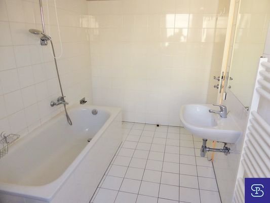 Badezimmer 1