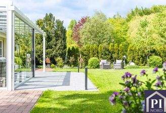 Eingewachsener Garten