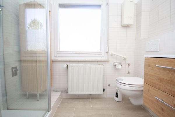 Badezimmer 1. OG