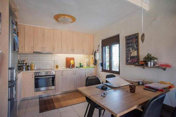 Kreta, Tavronitis: Villa mit Meerblick und 3 unabhängigen Apartments zu verkaufen