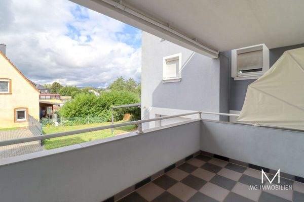 Balkon Wohnung EG