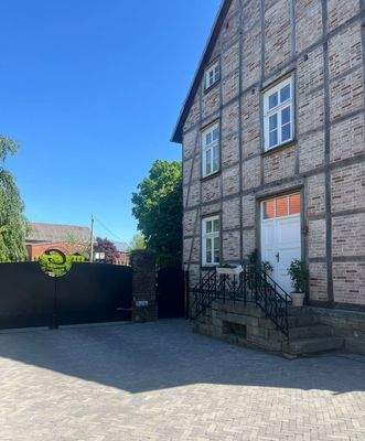 Einfahrt &amp; Eingang.JPG