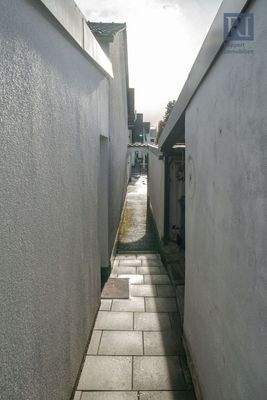 Durchgang zum Garten