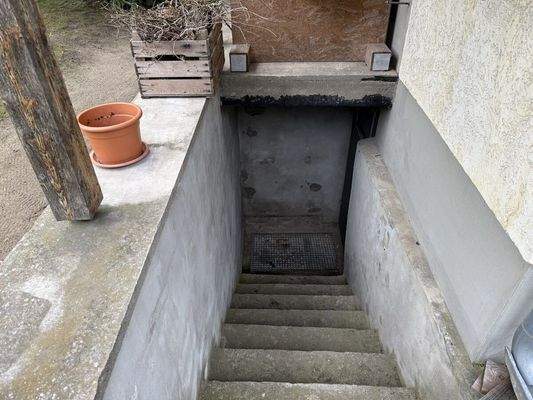 Außenzugang zum Keller