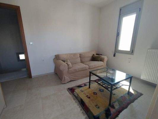 Kreta, Atsipopoulo: Geräumige 2-stöckige Villa in einem ruhigen Dorf in der Nähe des Meeres zu verkaufen