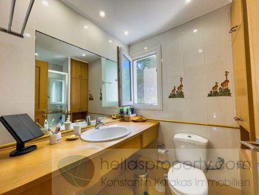 img_918573de-cbfb-41e2-94a1-9d5904308606