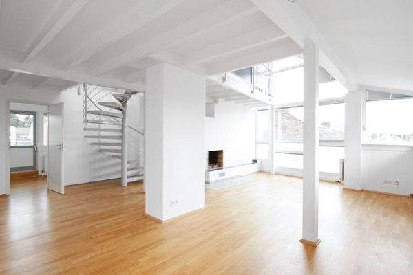 Flur / Wohnen / Essen - 3. OG / DG