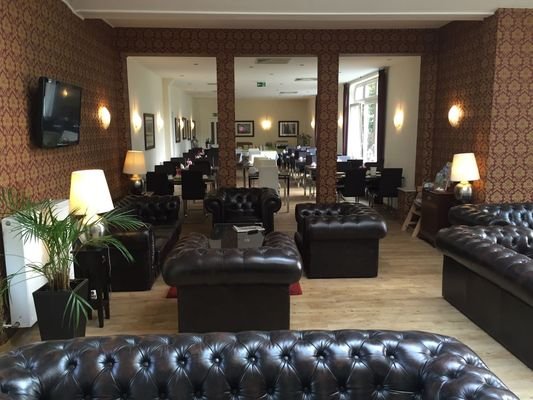 Frühstück und Lounge Bereich