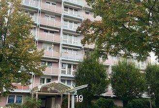 Hausansicht des Hochhauses Bethnal-Green-Str. 19