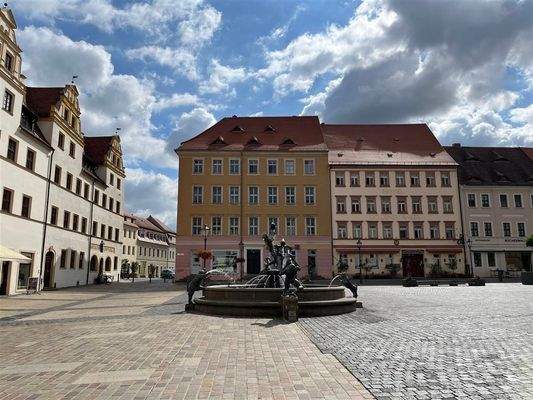 Hausansicht vom Markt