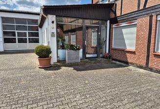 Straßenansicht Anbau