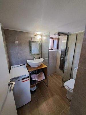 Kreta – Charmantes, 200 Jahre altes Steinhaus mit Pool, Garten und Bergblick zu verkaufen