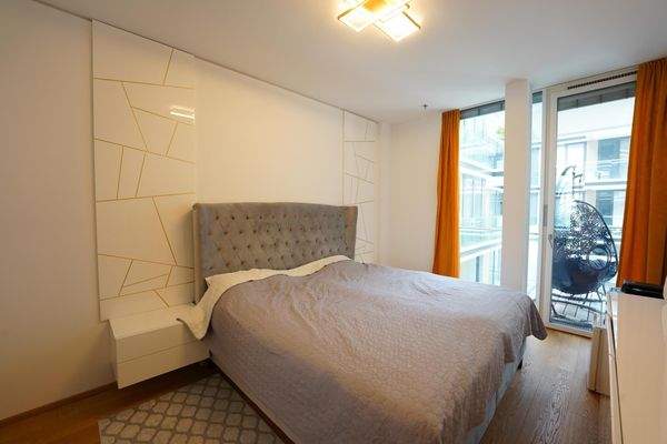 661ebc8f-1b45-457b-94d1-d75cef33e8eb