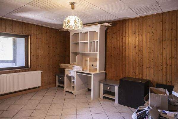 weiteres Zimmer im KG