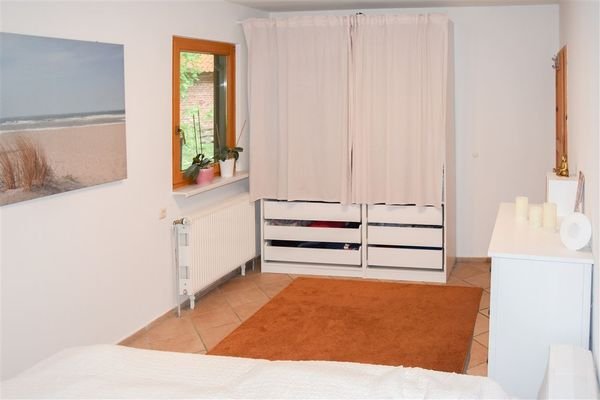 Schlafzimmer I EG