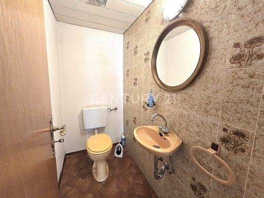 Gäste WC im Untergeschoss