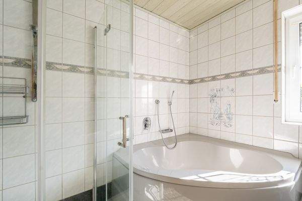 18305 Badezimmer