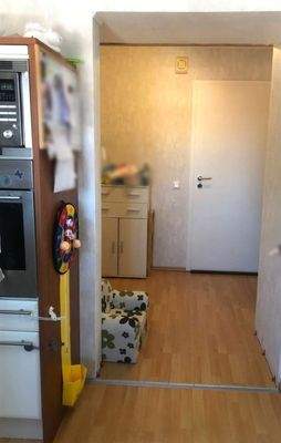 OG Blick von Küche in den Flur