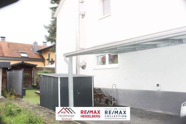 Außenansicht Carport